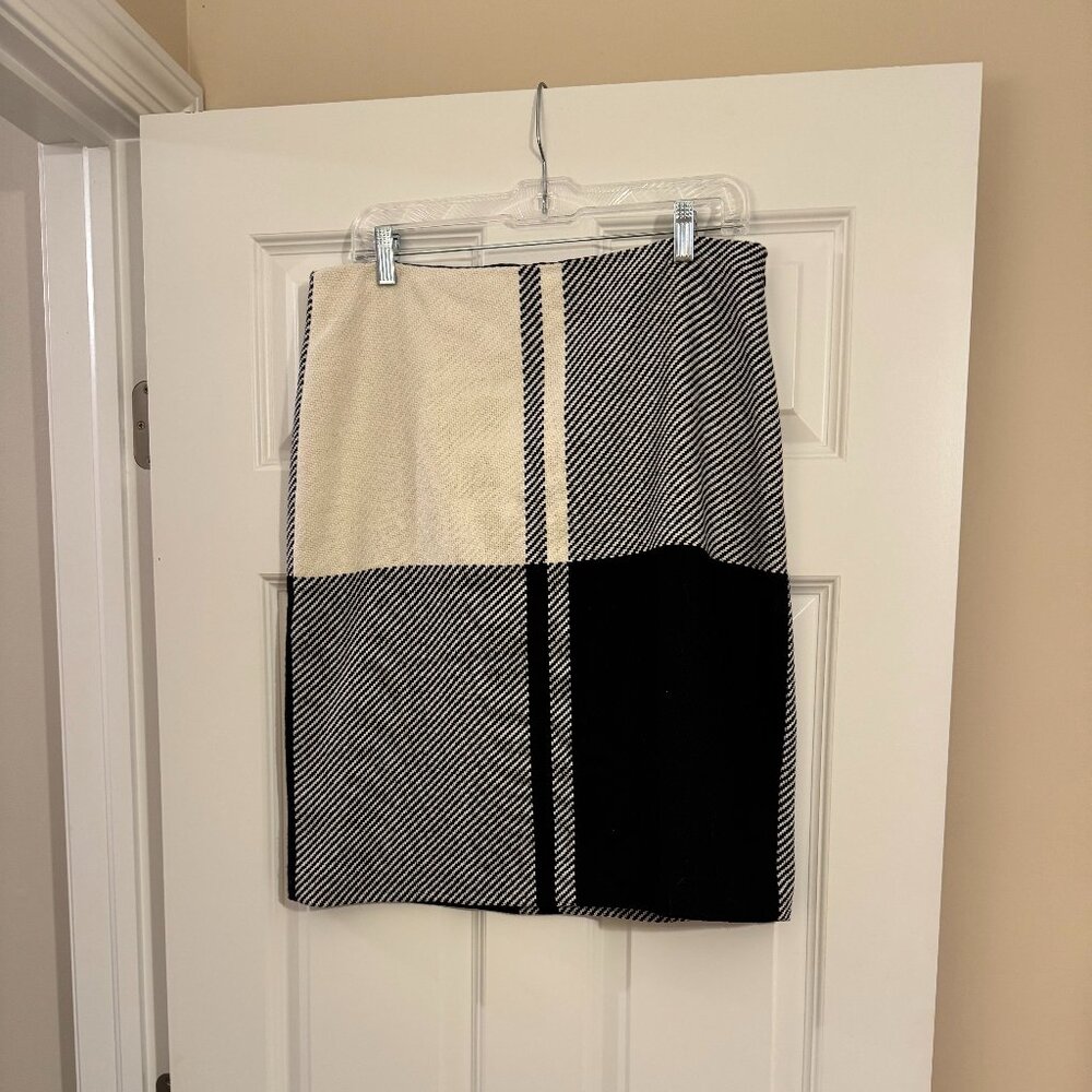 Talbots Black Ivory Color Block Plaid Wool Blend Straight Skirt 10